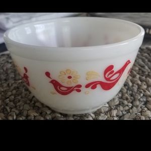 Vintage Pyrex Bowl